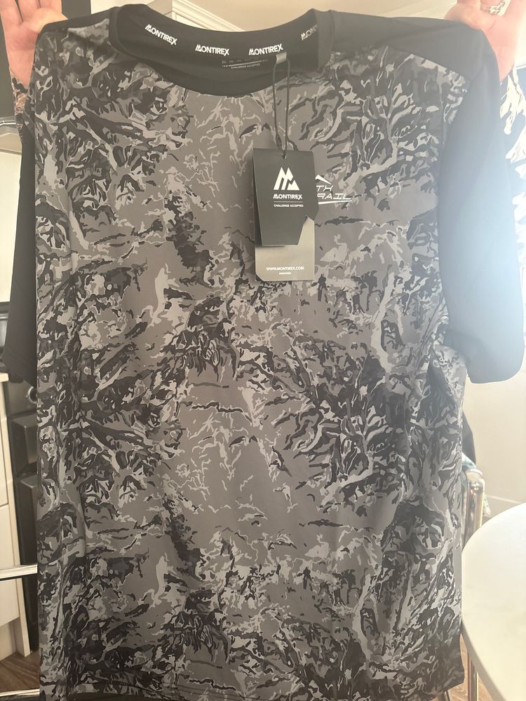 Immagine del prodotto Other Aontrex Patterned T-Shirt