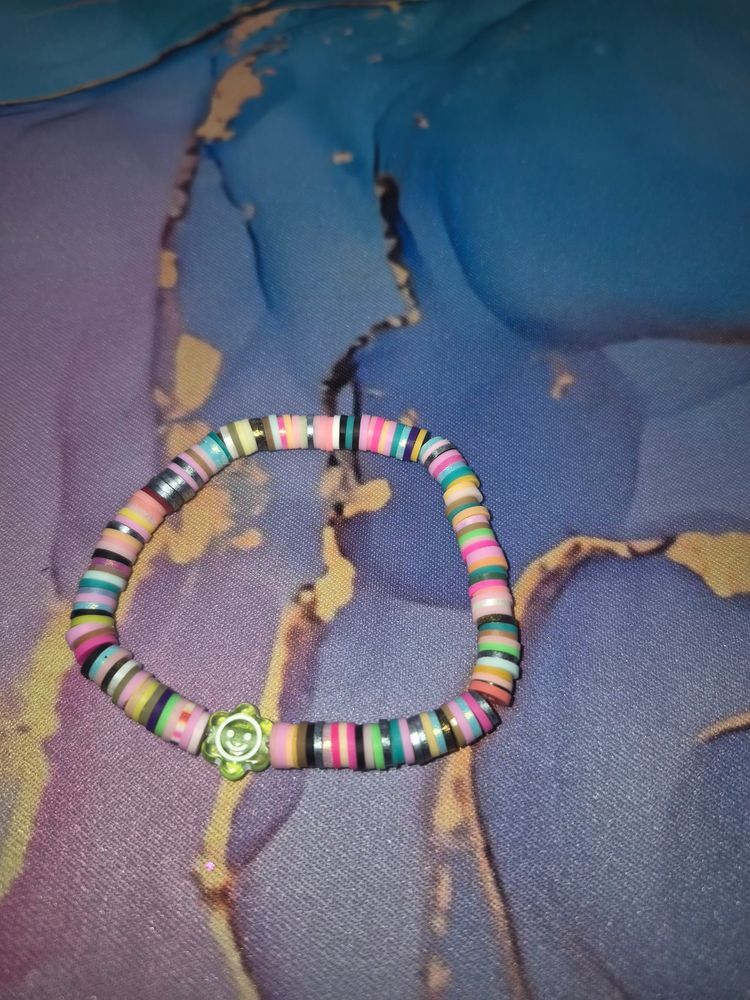 Unknown Colorful Beaded Bracelet with Flower Charm product image