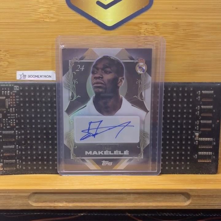 Other AUTO - Claude Makelele - Real Madrid - Portrait Posers - Los Blancos 2025-26 product image