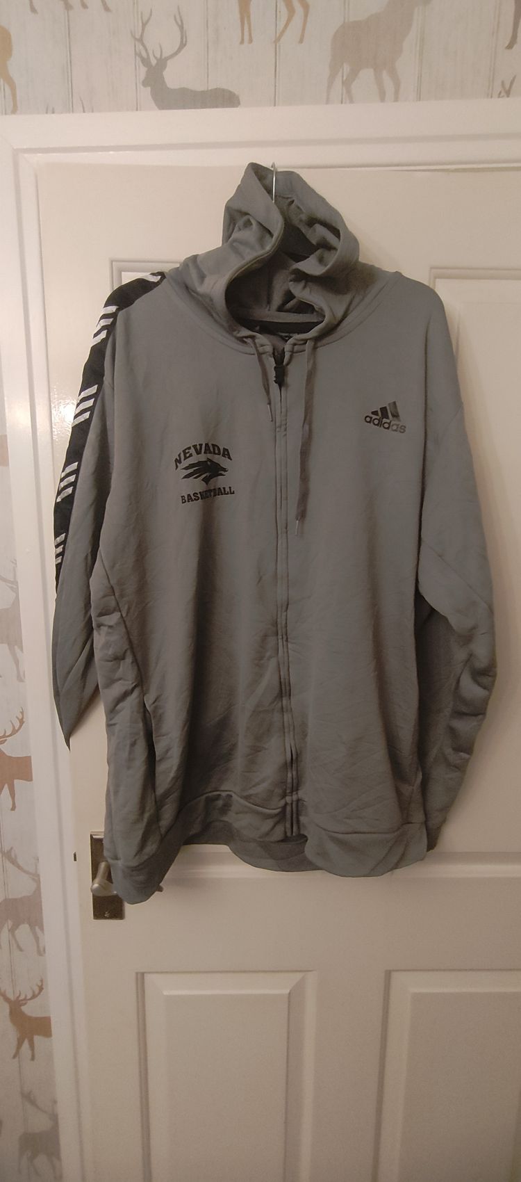 2XL Adidas Grey Zip-Up Hoodie