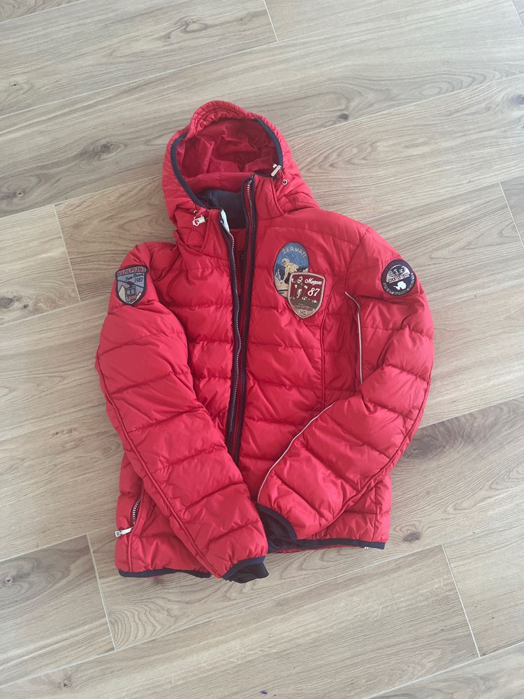 Immagine di Red Padded Jacket With Patches 1