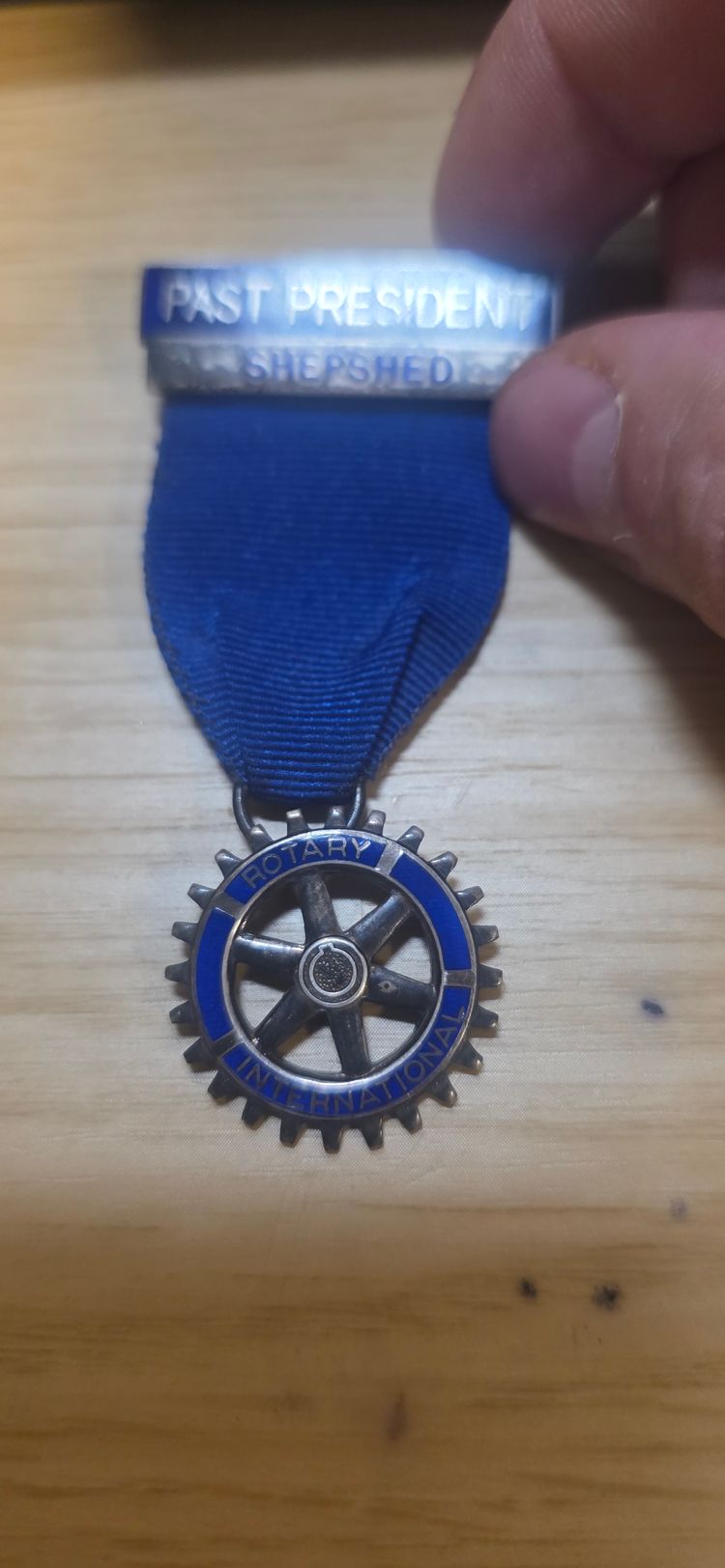 £30). 925  Sterling Silver fully hallmarked Rotary International Past President Medal image 2