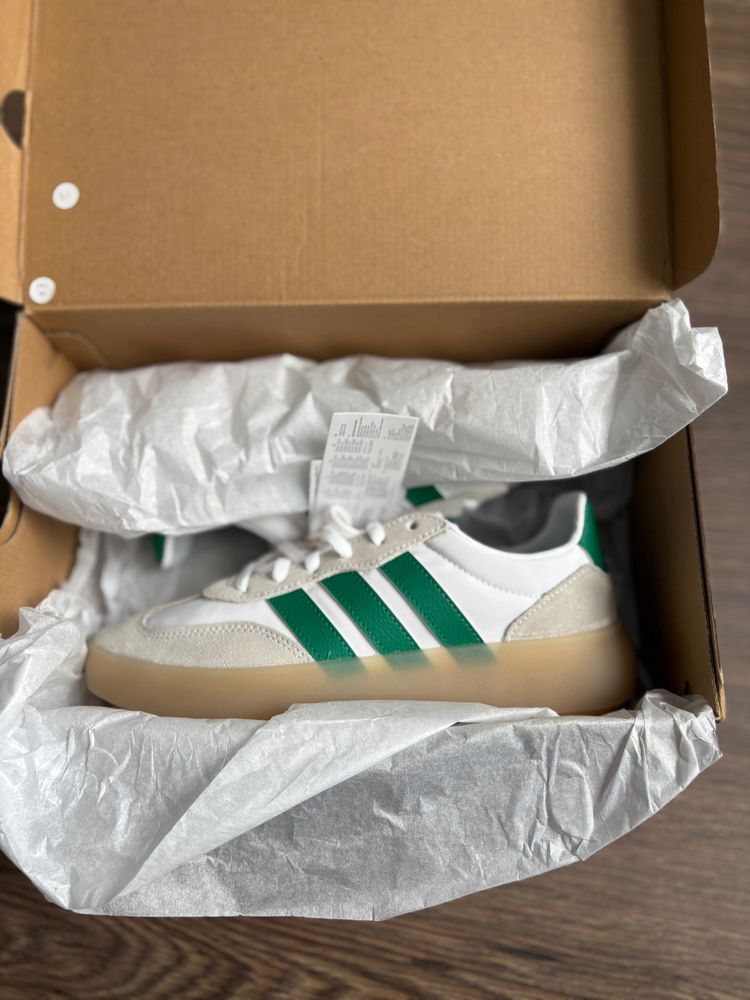 Adidas Barreda Decode J Football Shoes image 6