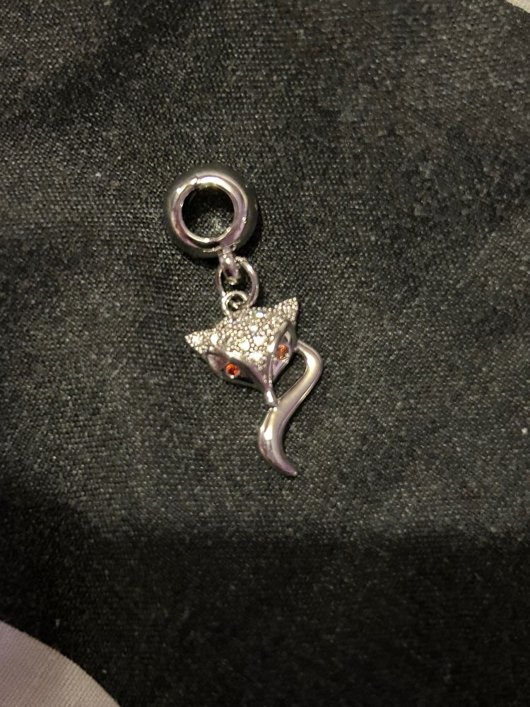 Other Fox-Shaped Charm Pendant product image