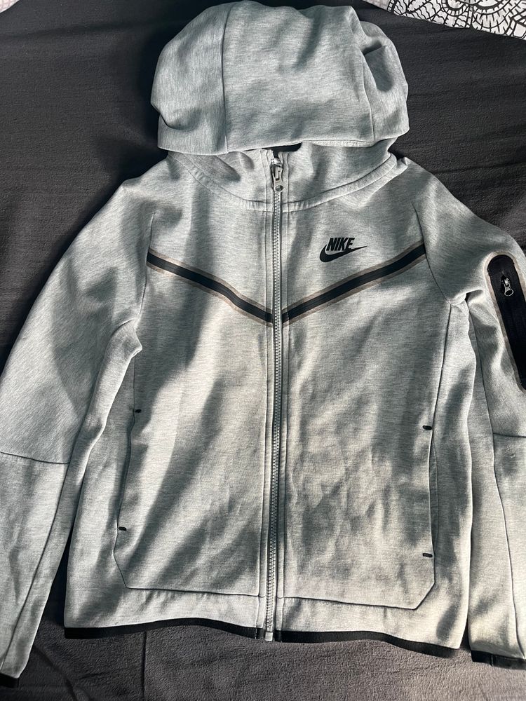 Nike Grey Zip-Up Hoodie