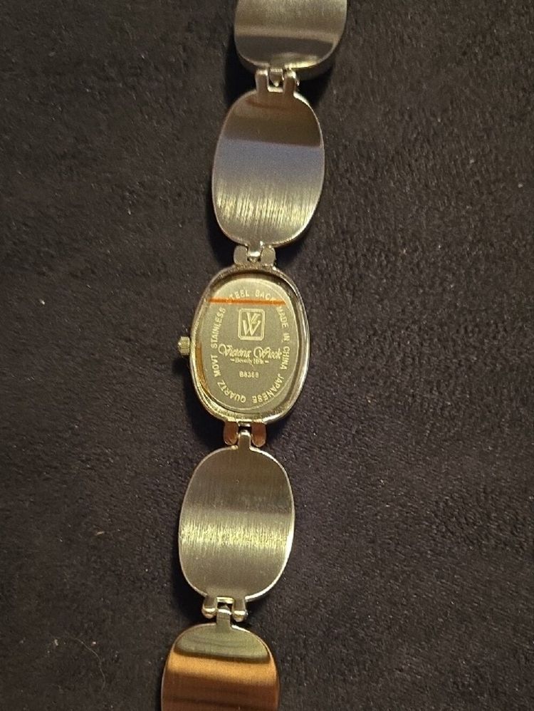 Immagine di Black Stone Bracelet Watch 2