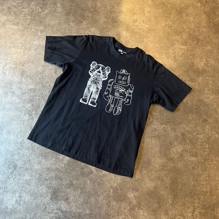 KAWS x Uniqlo Warhol Robot Taglia L (Usato)