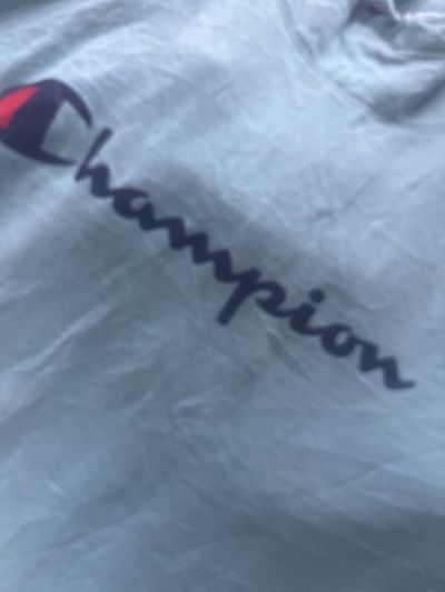 5 Champion hoodies / sweatshirts