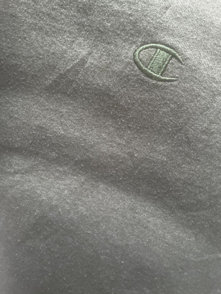 Immagine di 5 Champion hoodies / sweatshirts  2