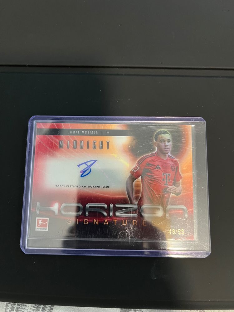 Musiala auto /99 topps midnight