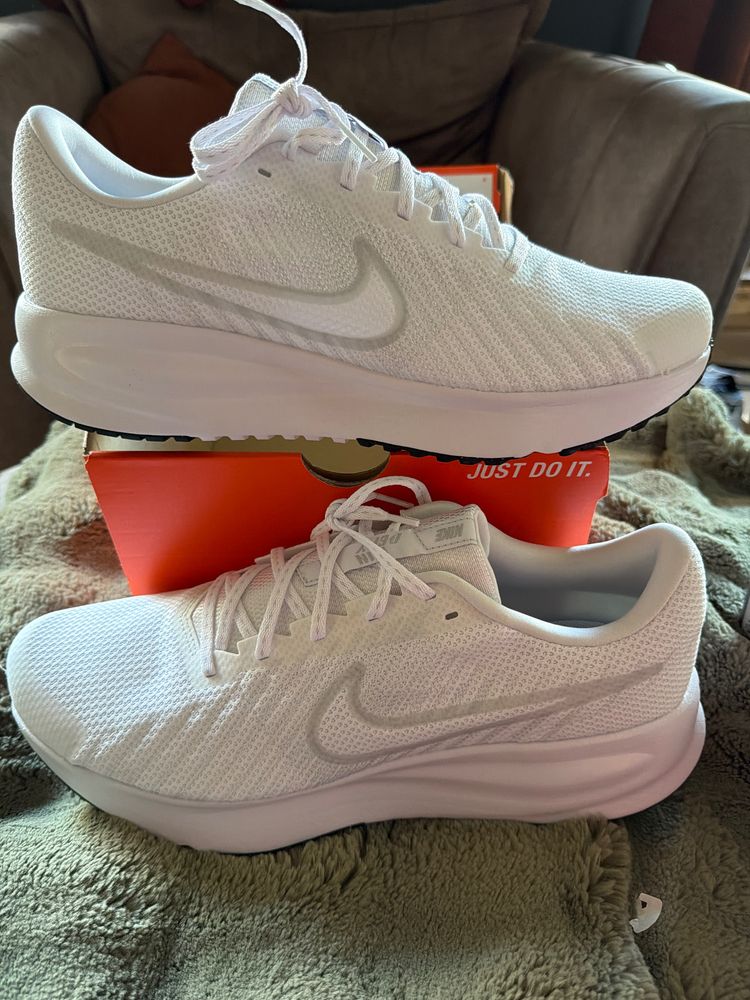 Nike Run Defy obraz 1