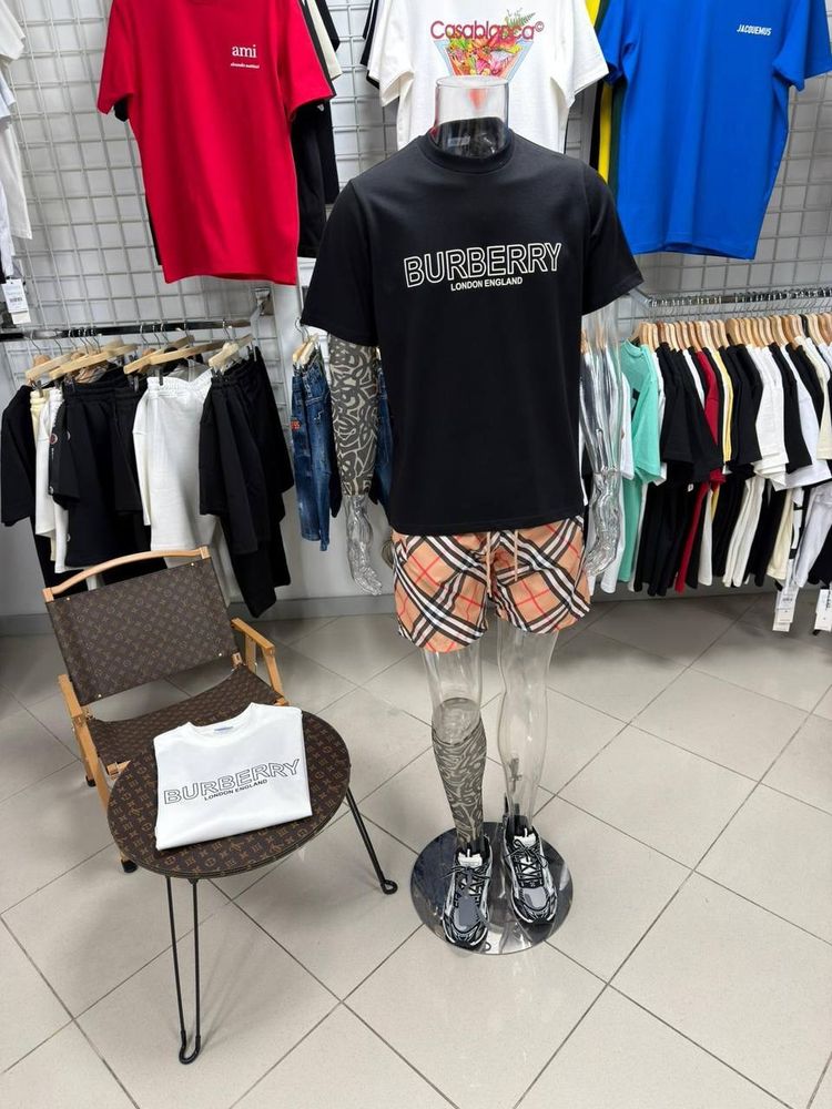 Burberry Black T-Shirt And Checkered Shorts Outfit image 2