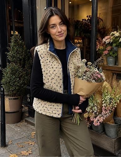Beige Fleece Vest With Navy Lining obraz 4