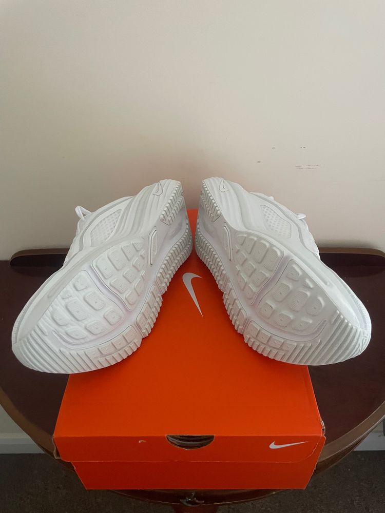 Immagine di Nike Air Winflo 12 Running Shoes 4