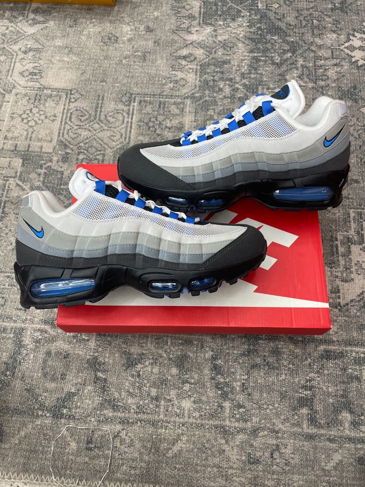 NIKE AIR MAX 95 OG ‘BIG BUBBLE BLUE SPARK’ image 1