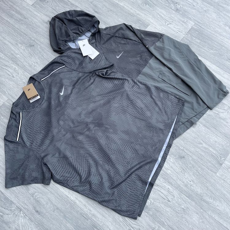 Nike Festival 2.0 Windbreaker Jacket and Miler Top Set - Grey obraz 1