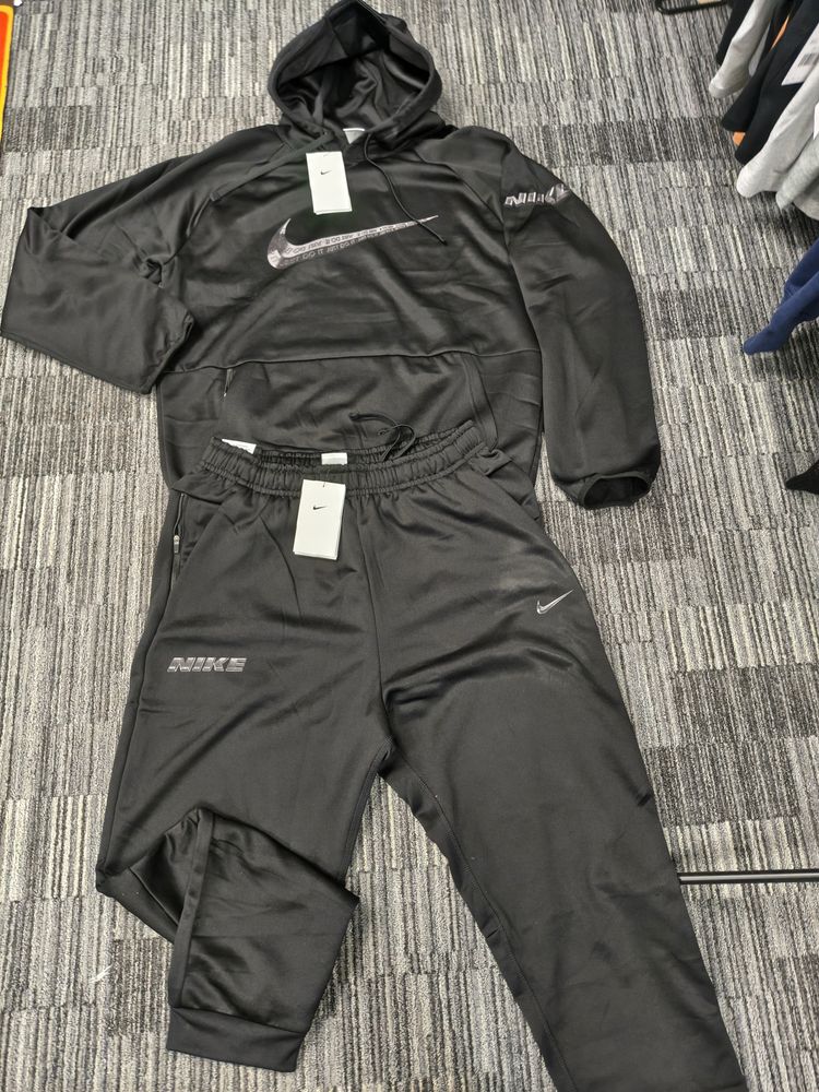 Nike, Thermafit, just do it Black Tracksuit, new 
