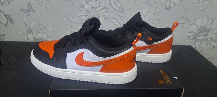 Jordan 1 Low Alt (Ps) UK 2.5 EUR 35 image 4
