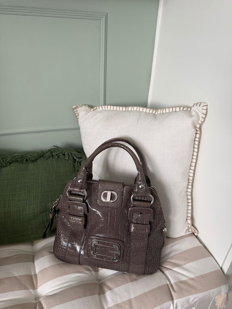 Guess Guess handbag product image