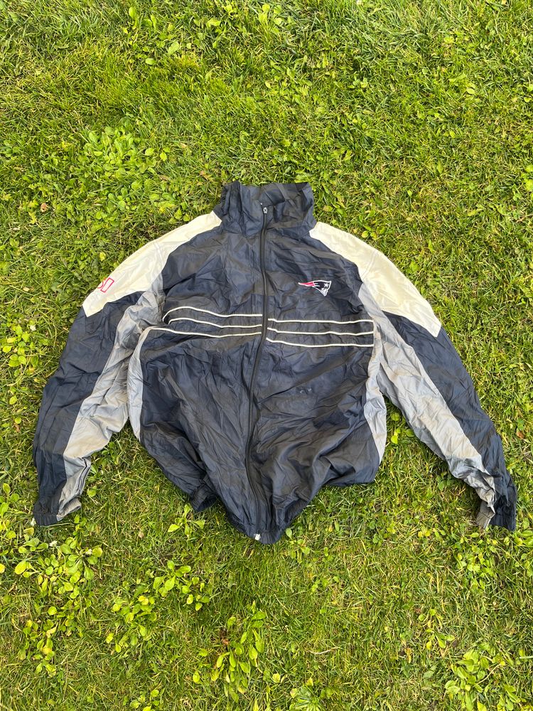 NFL New England Patriots windbreaker jacket