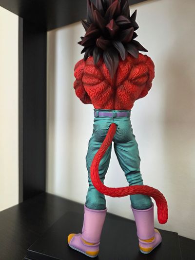 Vegeta ssj4 5