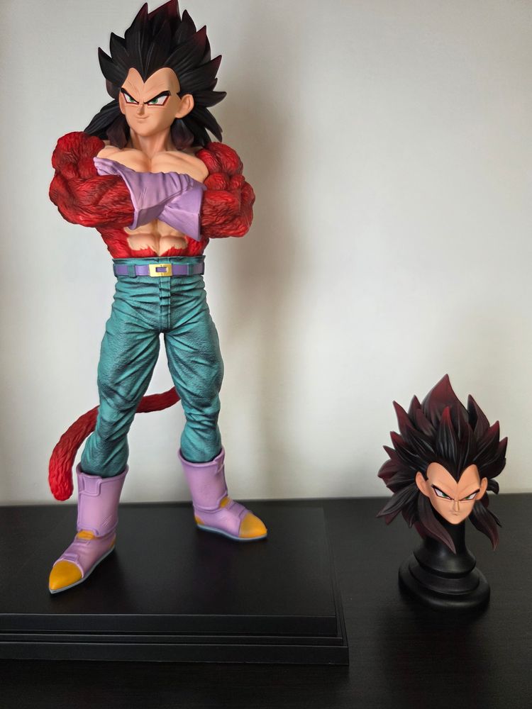Vegeta ssj4
