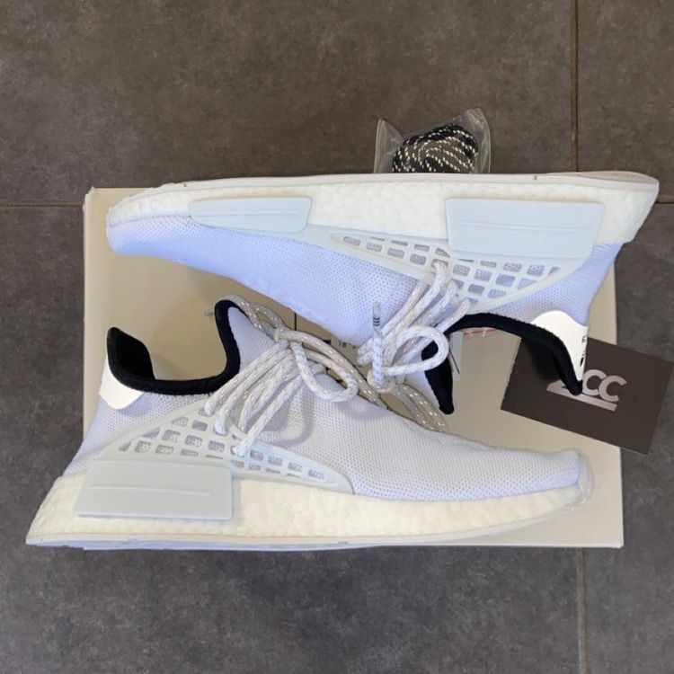 - Adidas NMD Hu Pharrell Extra Eye White so clean (Human Race) 2