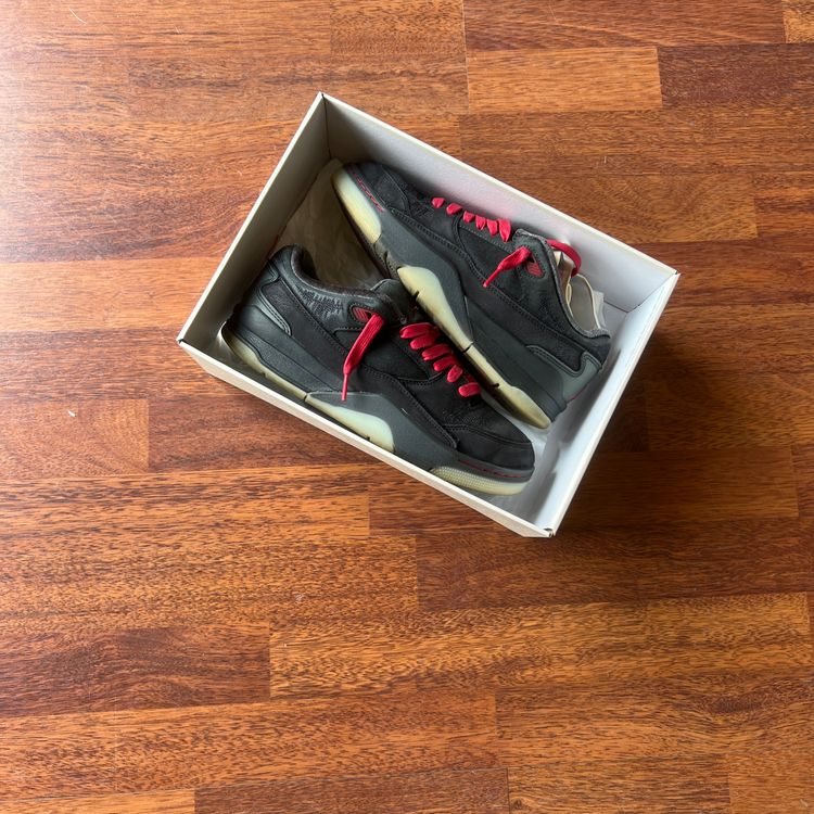 Jordan Flight Court Who Decides War Bred (Women's) Taglia 41 (Usata)