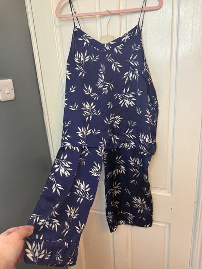 JEFF & CO blue floral sleeveless top and pants set