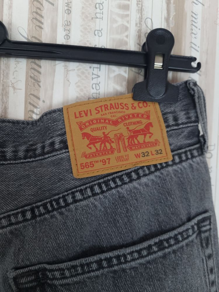 Levi Strauss & Co. Jeans