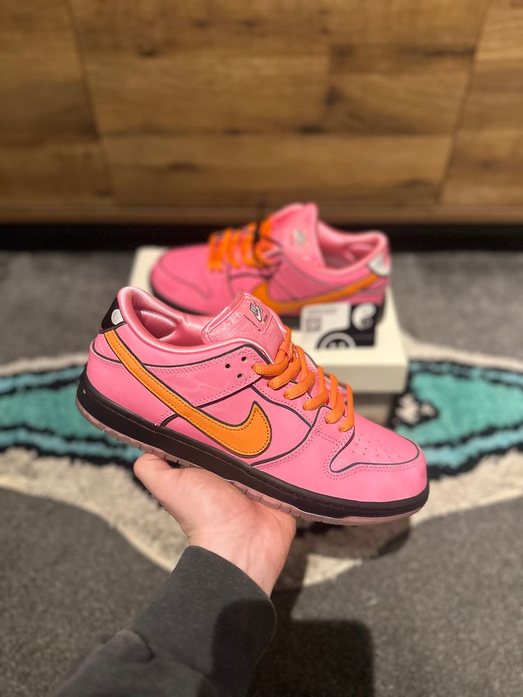 Nike dunk SB Powerpuff girls “Blossom” U.K. 8