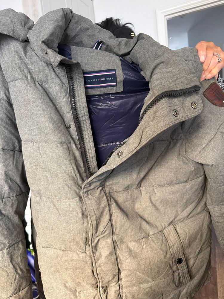 Immagine di Tommy Hilfiger Grey Padded Jacket 1