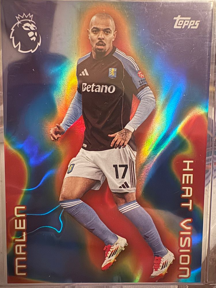 Topps Premier League Heat Vision Football Trading Card