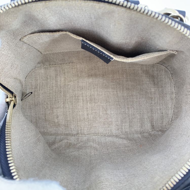 Gucci Leather Shoulder Bag Dome image 7