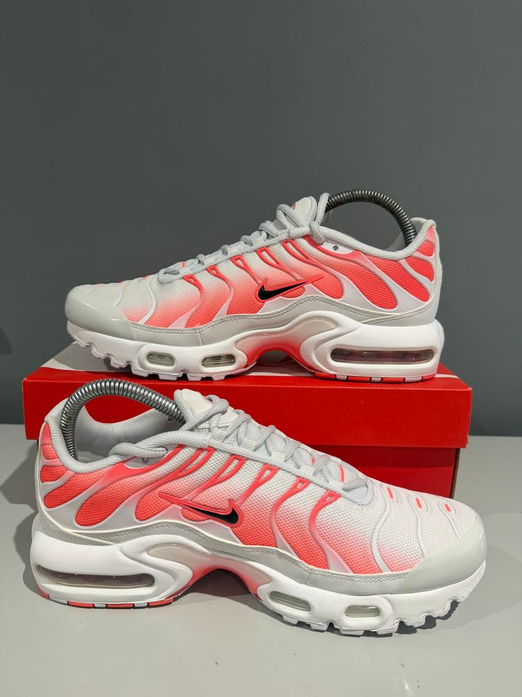 Nike Air Max Plus Pink Coral UK 6 image 2