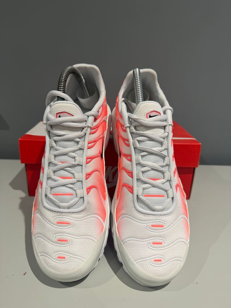 Nike Air Max Plus Pink Coral UK 6 image 3