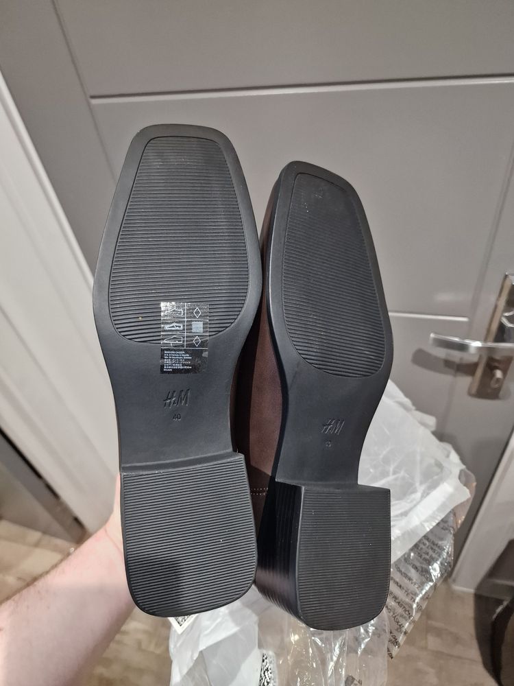 H&M Boots Size 7 image 2