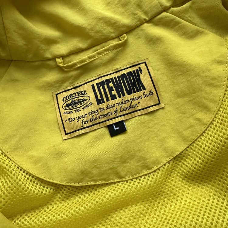 Corteiz yellow spring jacket  image 5