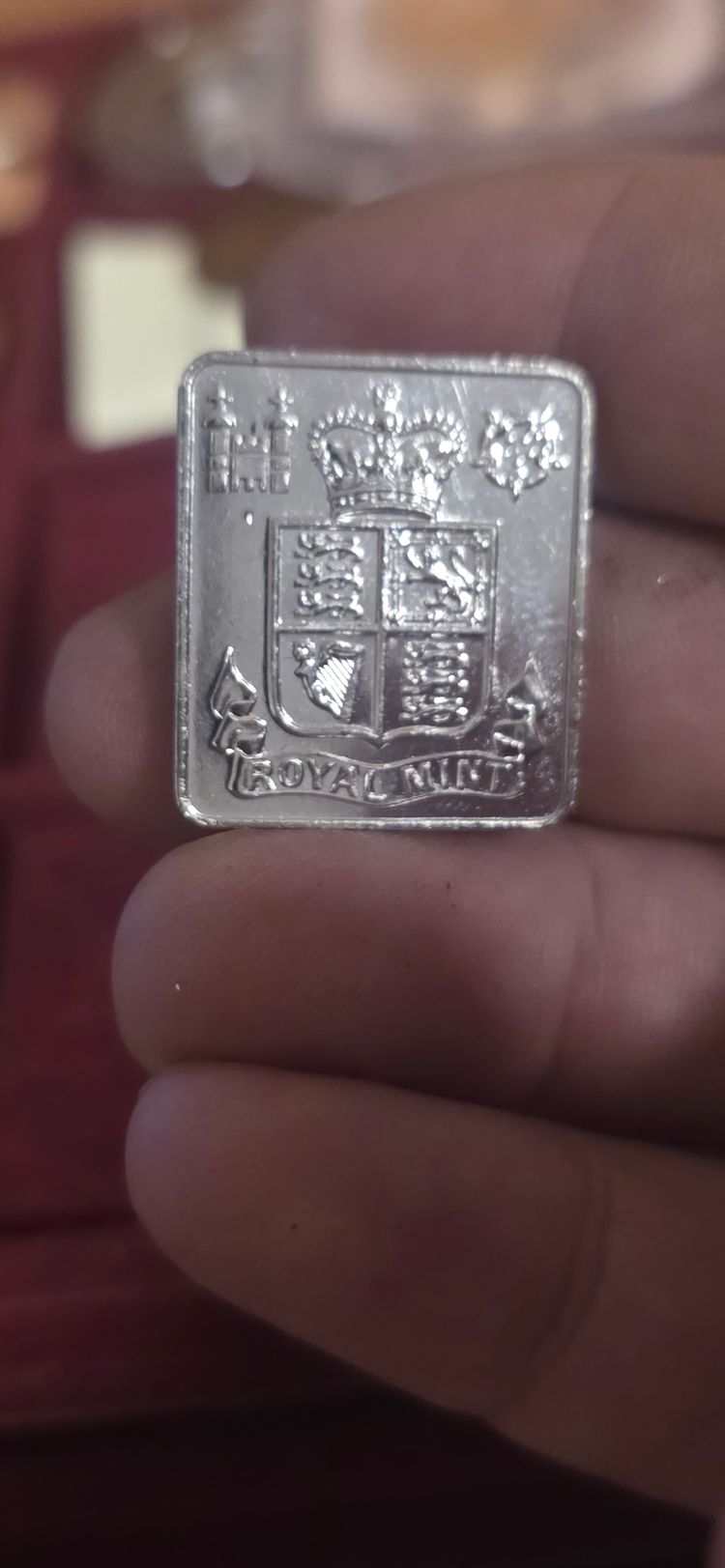 Royal Mint Commemorative Silver Bar £4 2