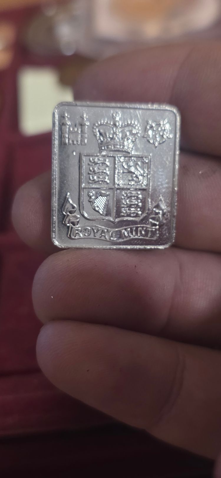 Royal Mint Commemorative Silver Bar £4