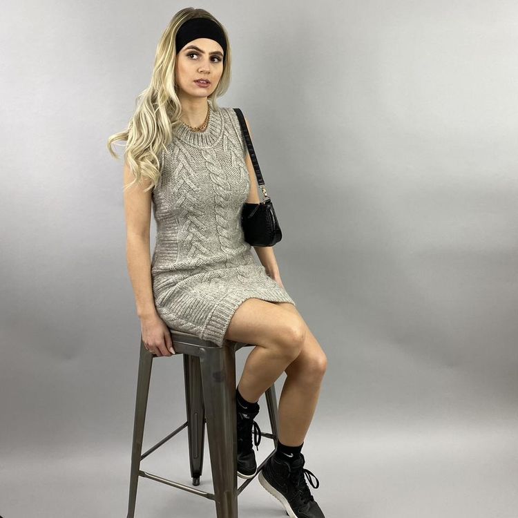 Vintage dolce and gabbana grey cable knit sleeveless dress 45% wool 30% acrylic 25% alpaca 2