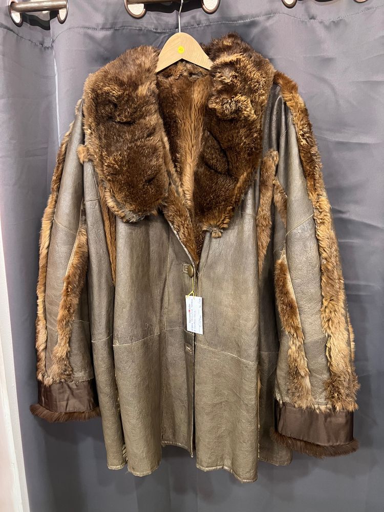 Cappotto in pelliccia e pelle vintage reversibile taglia 46 imagen 1