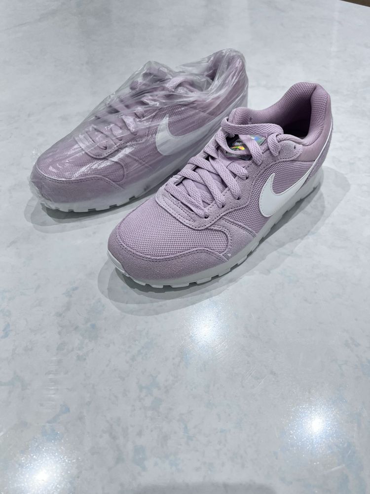 Nike sneakers MD Runner uk 5