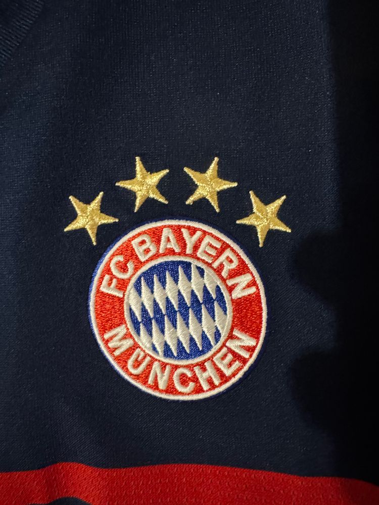 Adidas Bayern Munich 2017/18 Away Football Shirt image 5
