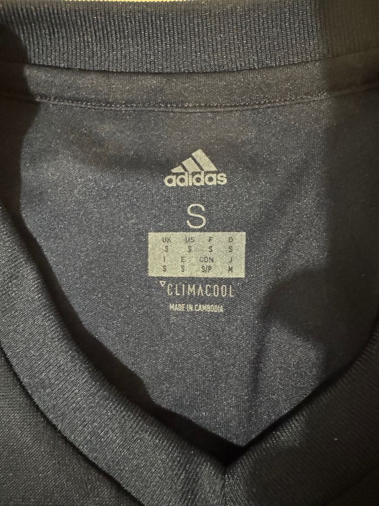 Adidas Bayern Munich 2017/18 Away Football Shirt image 8