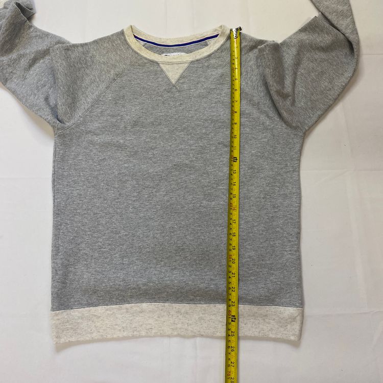 Champion Two-Tone Raglan Crewneck Sweatshirt - Grey (M) image 8