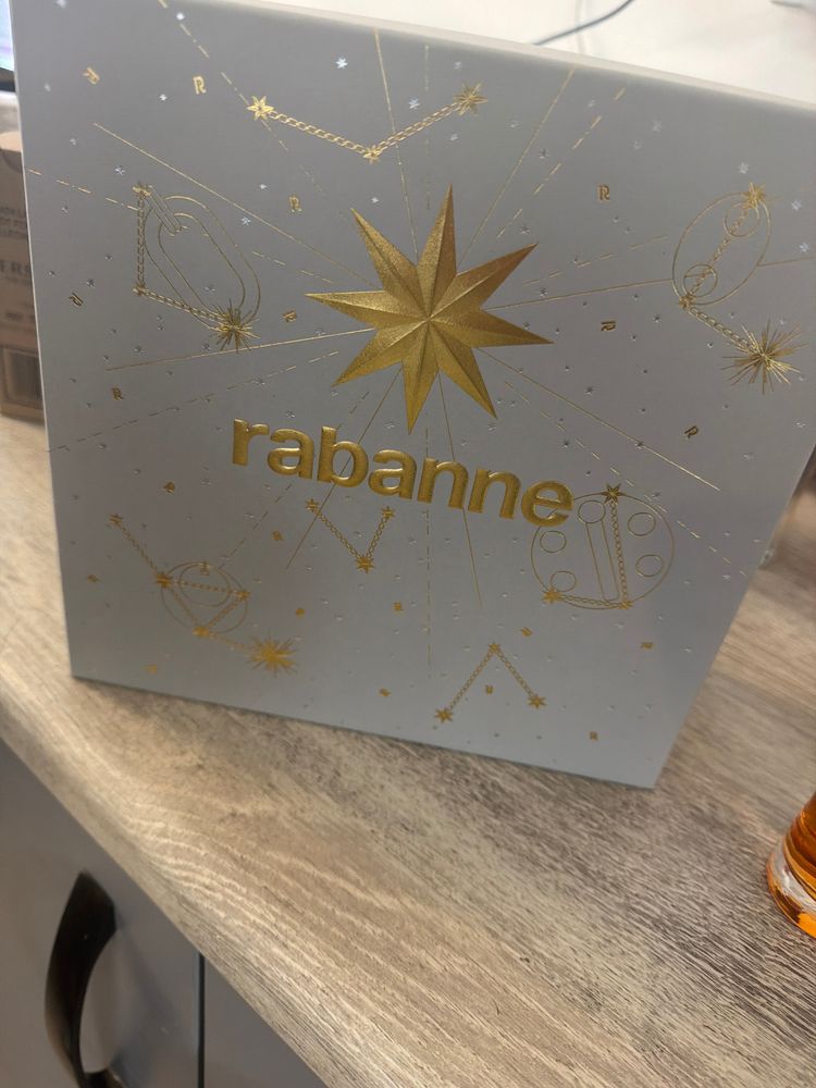 Gift Box image 1
