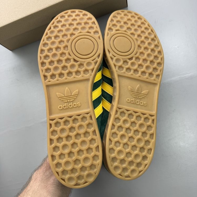 Size 11 - Adidas Hamburg Collegiate Green Gold Yellow Trainers GW5752 image 3