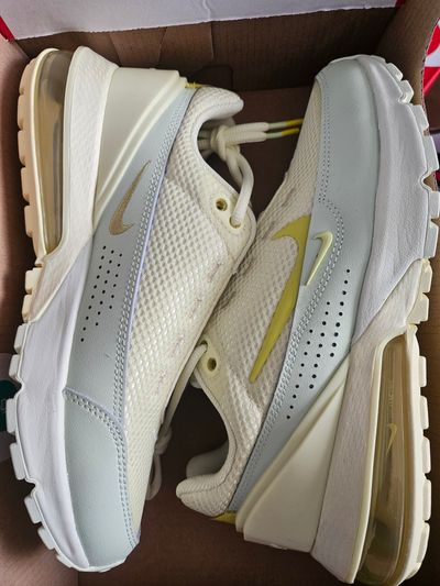 Nike Air Max Pulse Yellow