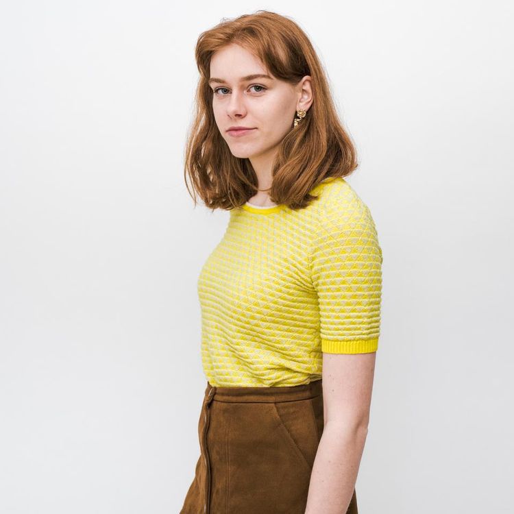 Vintage 90s stretchy cute short-sleeve top in yellow image 1